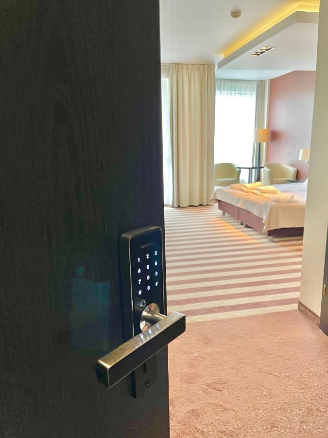 Laba Kolobrzeg Diva Apartament Prywatny المظهر الخارجي الصورة